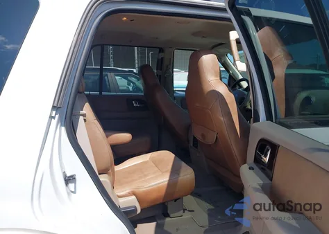 2005 Ford Expedition Eddie Bauer/King Ranch from USA, damaged, VIN 1FMFU17565LA90049